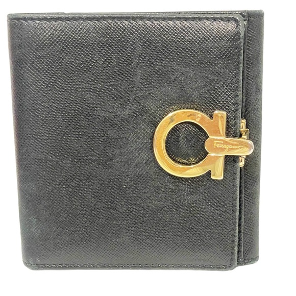 Salvatore Ferragamo Wallet Gancini Black Leather Bifold Gold Hardware‎